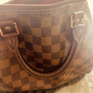 Louis Vuitton speedy 30